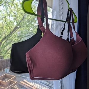 Two Auden 38D bras